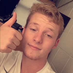 Meet your Posher, Cole